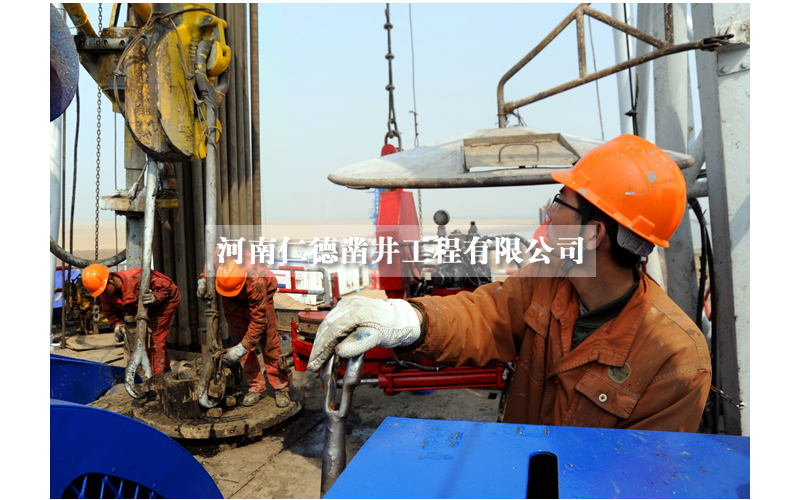 河南新鄉地熱井維修補漏，